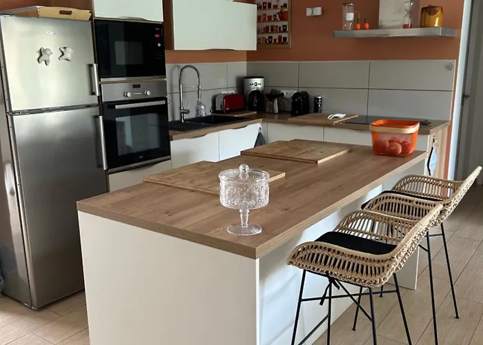 Tres Belle Avec Piscine Chauffee Casaleoni