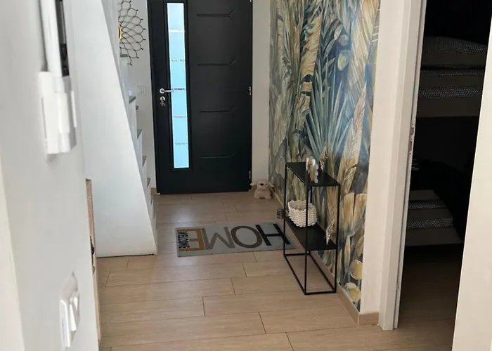 וילה Tres Belle Avec Piscine Chauffee Casaleoni *