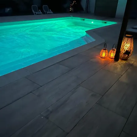 Tres Belle Avec Piscine Chauffee Casaleoni Willa *