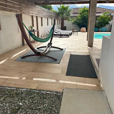 Tres Belle Avec Piscine Chauffee Casaleoni *