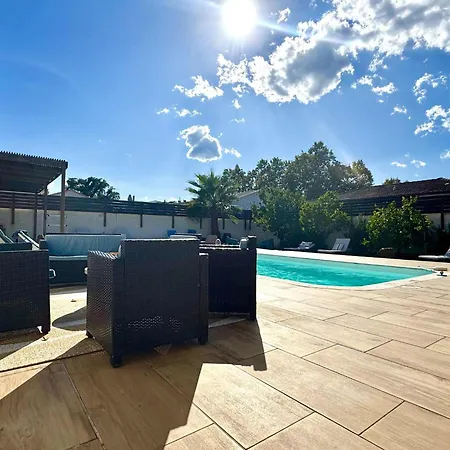 Tres Belle Avec Piscine Chauffee Casaleoni Willa *