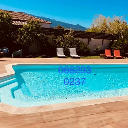 Tres Belle Avec Piscine Chauffee Casaleoni *