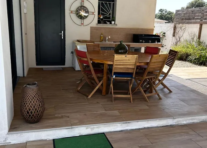 Tres Belle Avec Piscine Chauffee Casaleoni